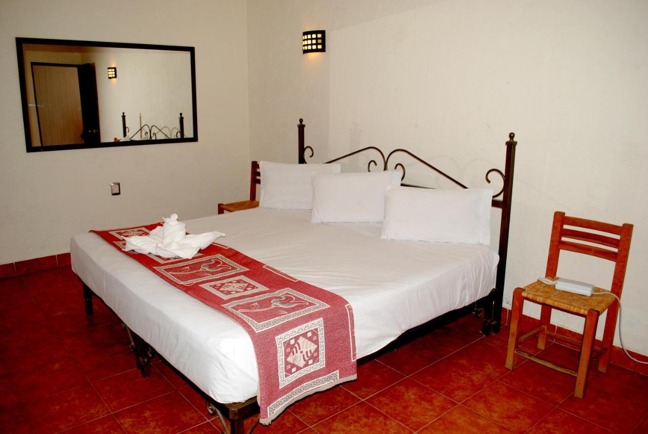 Hotel Maya 2012 Amacuzac Exterior photo