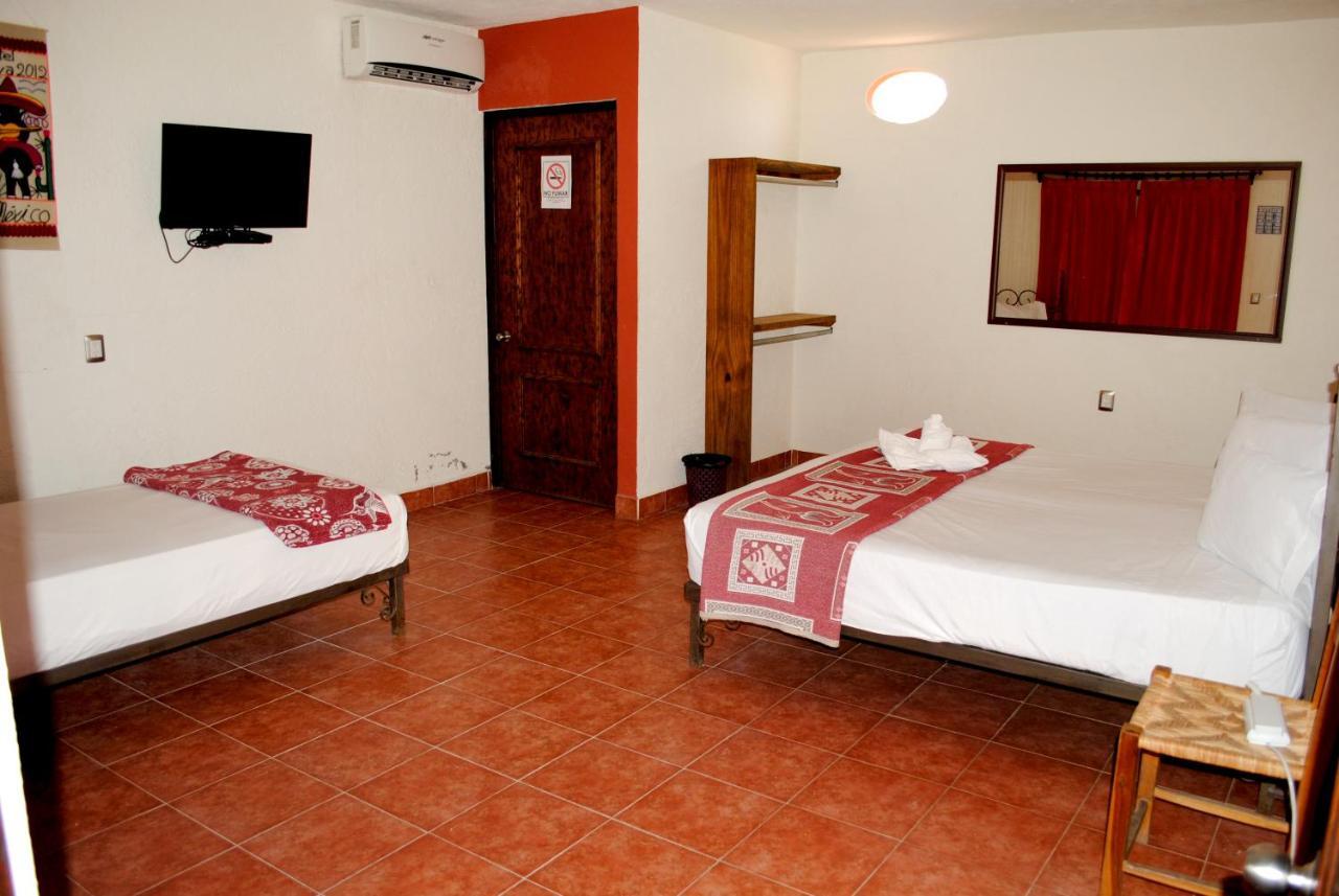 Hotel Maya 2012 Amacuzac Exterior photo